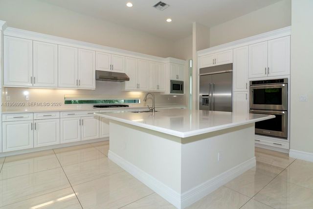 16245 Pantheon Pass, Delray Beach, FL 33446