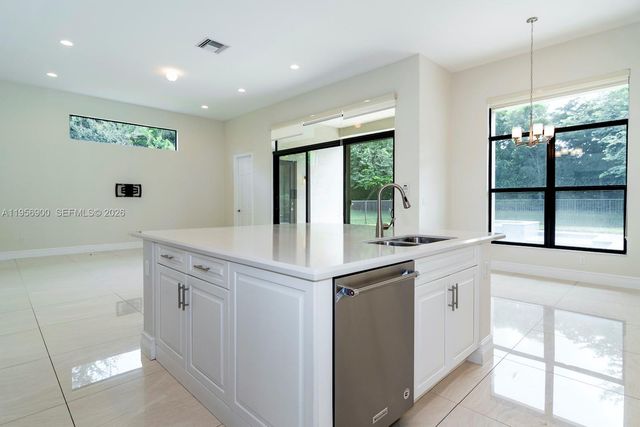 16245 Pantheon Pass, Delray Beach, FL 33446