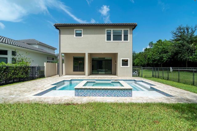 16245 Pantheon Pass, Delray Beach, FL 33446