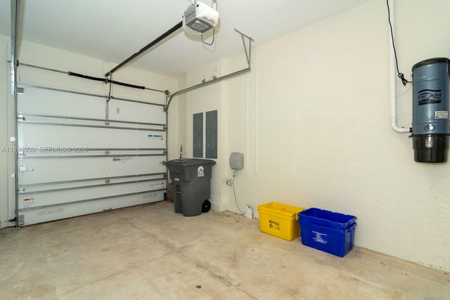 16245 Pantheon Pass, Delray Beach, FL 33446