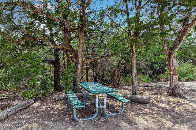 7304 Turnbuoy DR, Austin, TX 78730