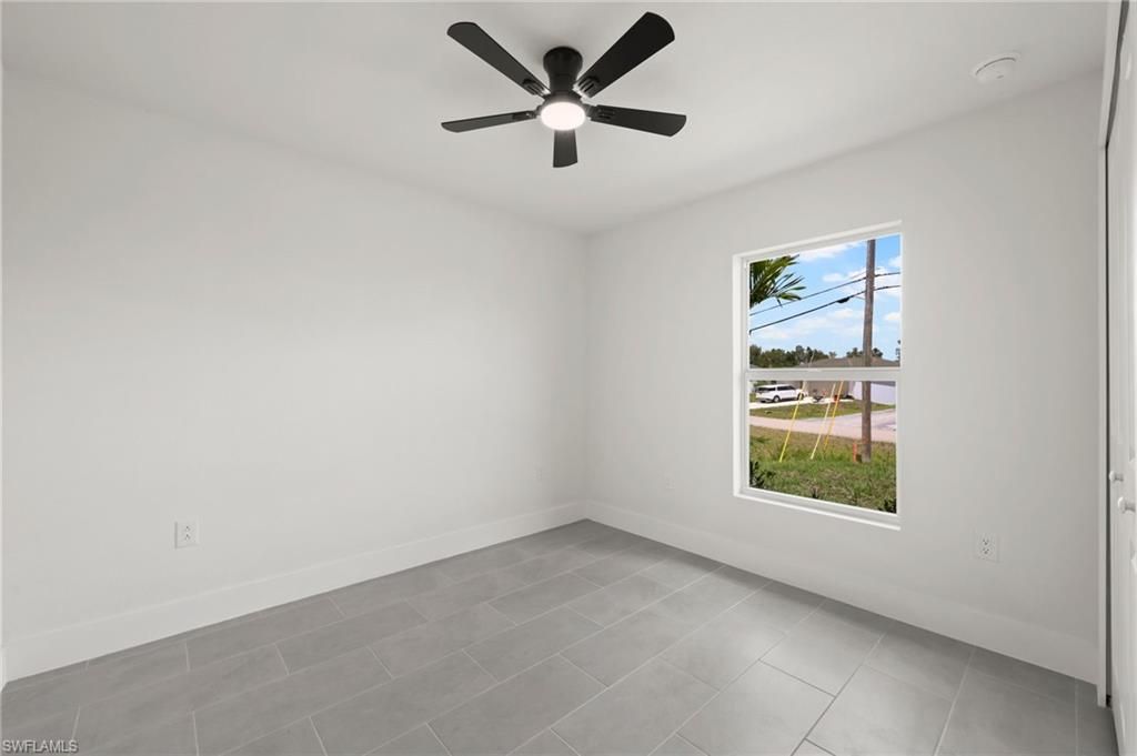 Image 3 of property listing at 4446 Connection AVE, Cape Coral, FL 33909
