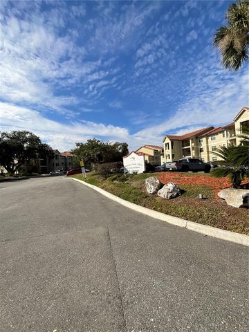 3028 PARKWAY BOULEVARD 105, Kissimmee, FL 34747