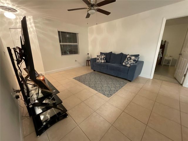 3028 PARKWAY BOULEVARD 105, Kissimmee, FL 34747