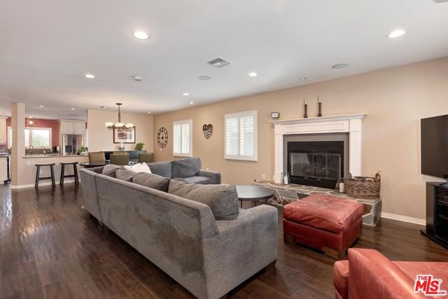 5841 Tellefson Road, Culver City, CA 90230