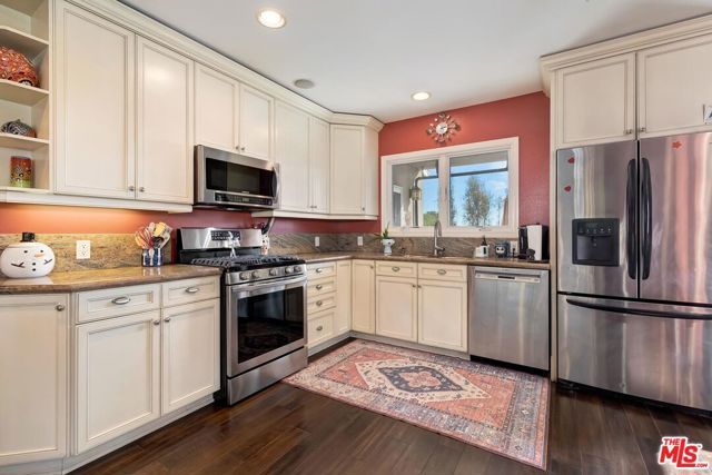 5841 Tellefson Road, Culver City, CA 90230