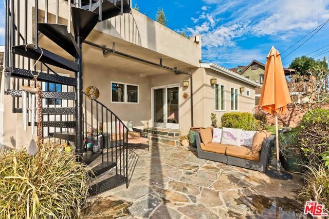 5841 Tellefson Road, Culver City, CA 90230