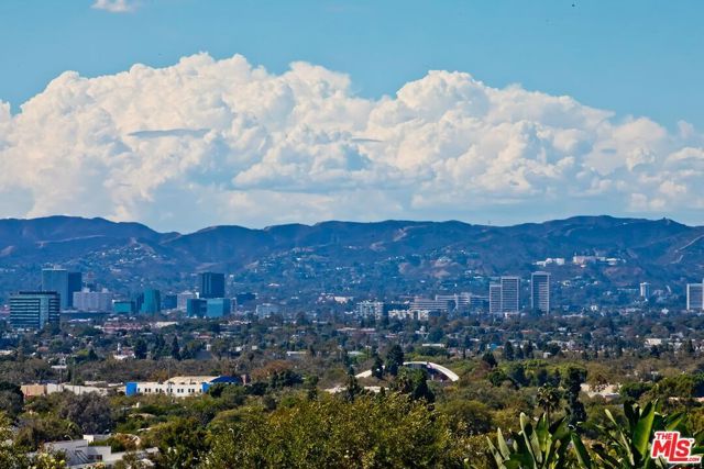 5841 Tellefson Road, Culver City, CA 90230