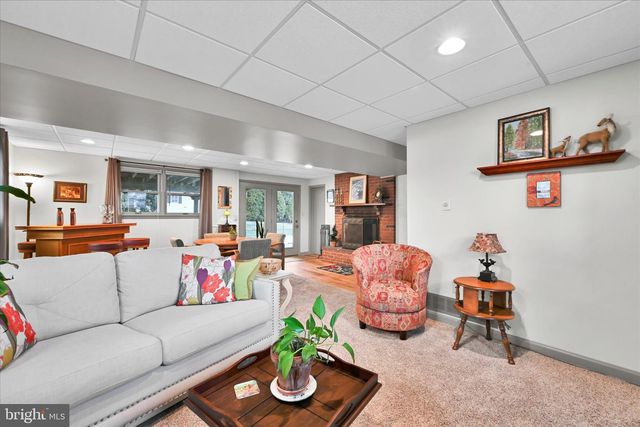 429 CANDLEWYCK RD, Lancaster, PA 17601