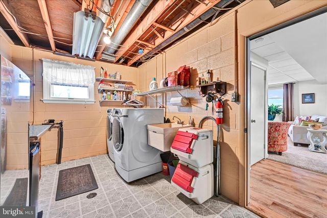 429 CANDLEWYCK RD, Lancaster, PA 17601