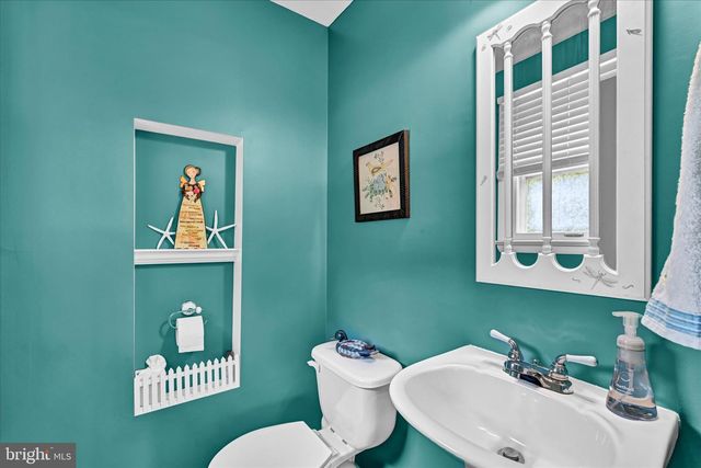 429 CANDLEWYCK RD, Lancaster, PA 17601