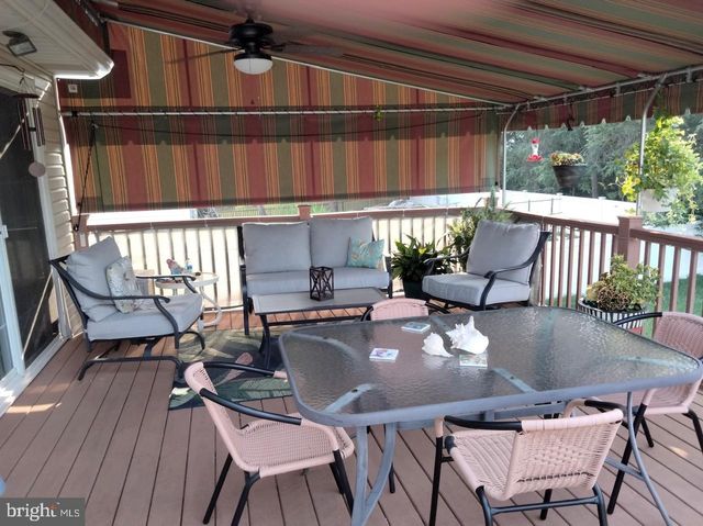 429 CANDLEWYCK RD, Lancaster, PA 17601