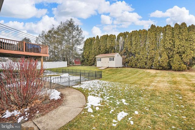 429 CANDLEWYCK RD, Lancaster, PA 17601