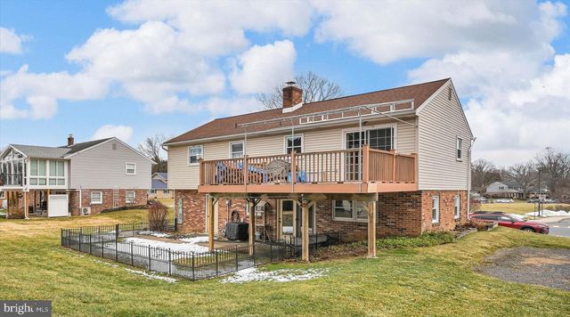 429 CANDLEWYCK RD, Lancaster, PA 17601