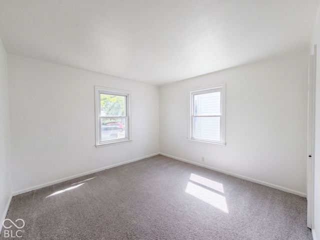 122 S 6th Avenue, Beech Grove, IN 46107