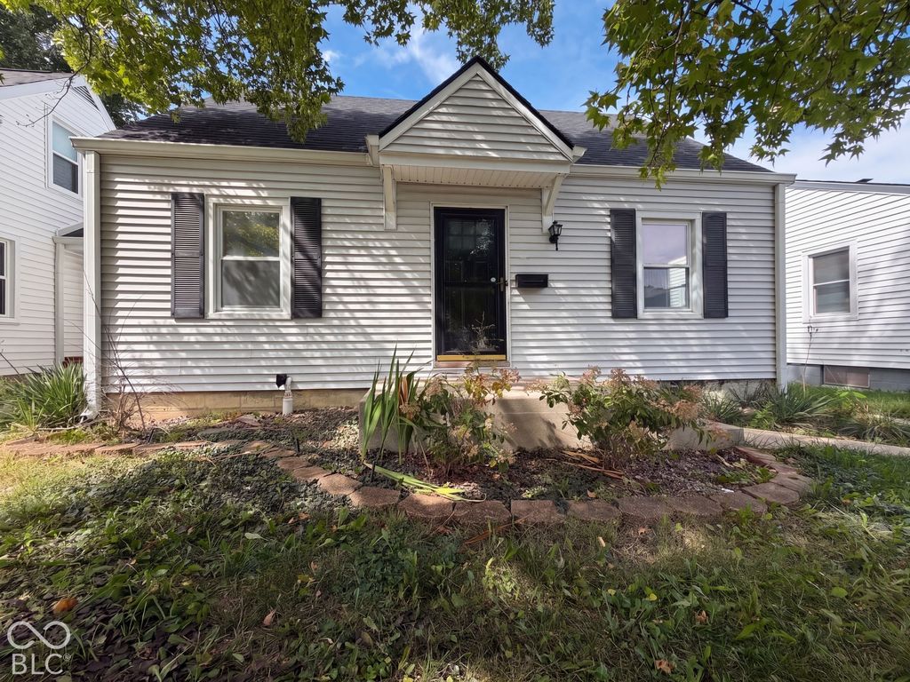 122 S 6th Avenue, Beech Grove, IN 46107