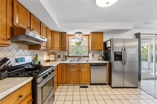 1606 Hillrose Place, Fairborn, OH 45324