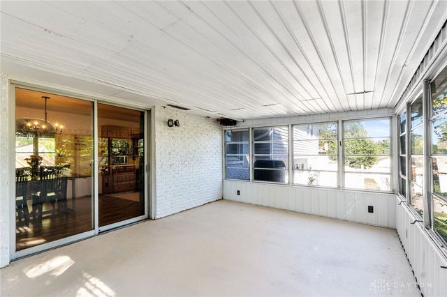 1606 Hillrose Place, Fairborn, OH 45324