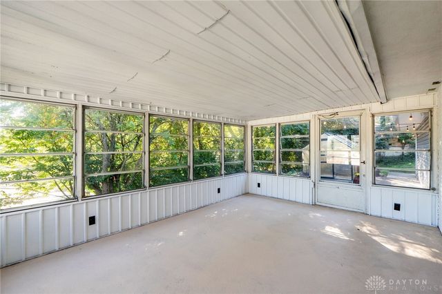 1606 Hillrose Place, Fairborn, OH 45324