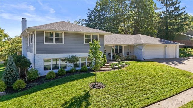 1606 Hillrose Place, Fairborn, OH 45324