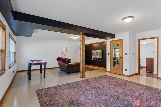 1606 Hillrose Place, Fairborn, OH 45324