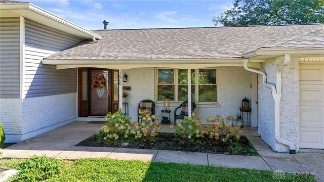 1606 Hillrose Place, Fairborn, OH 45324