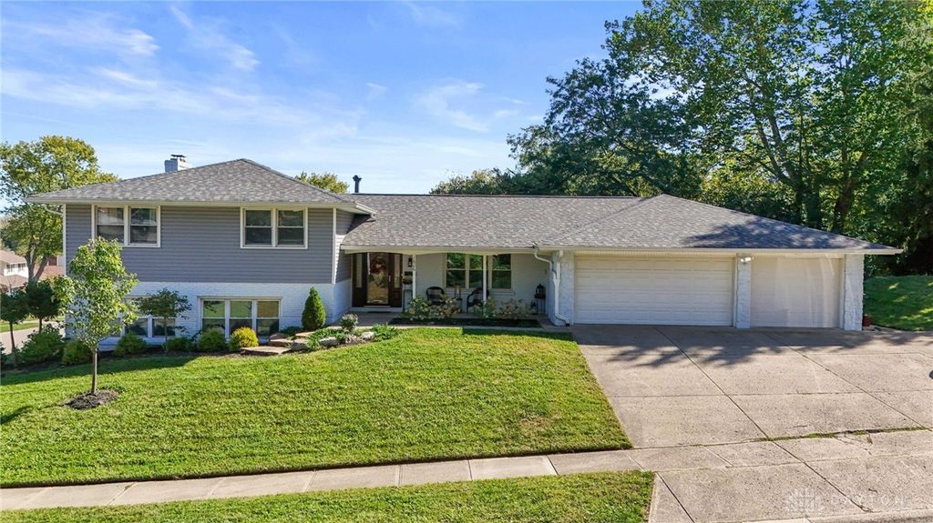 1606 Hillrose Place, Fairborn, OH 45324