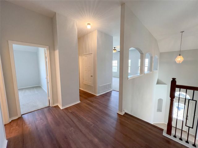 8925 Brook Hill Lane, Fort Worth, TX 76244