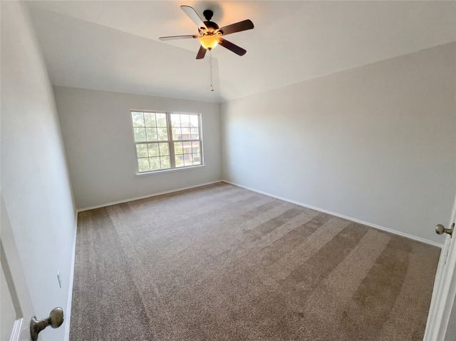 8925 Brook Hill Lane, Fort Worth, TX 76244