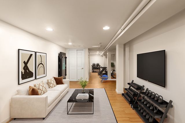 435A CLASSON Avenue, New York City, NY 11238