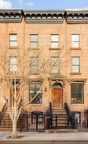 435A CLASSON Avenue, New York City, NY 11238