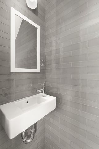 435A CLASSON Avenue, New York City, NY 11238