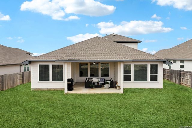 1538 Escarpment, New Braunfels, TX 78132