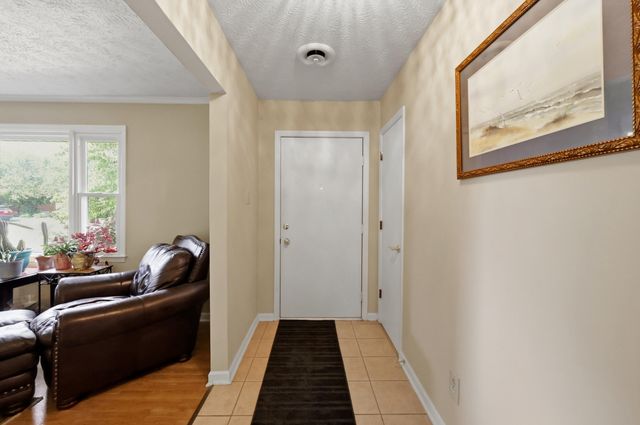 3132 Dale Hollow Drive, Lexington, KY 40515