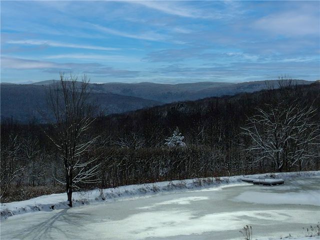 180 Fox Ridge Road, Middletown, NY 12455