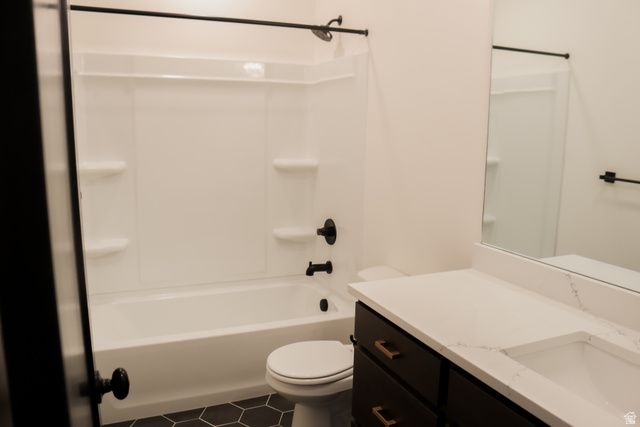 588 W FOUNDERS BLVD, Saratoga Springs, UT 84045