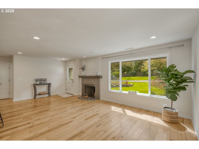 2635 LAFAVE St, West Linn, OR 97068