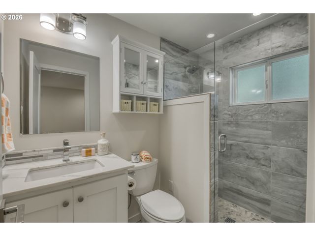 2635 LAFAVE St, West Linn, OR 97068