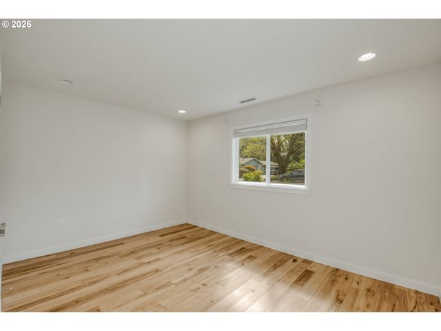 2635 LAFAVE St, West Linn, OR 97068
