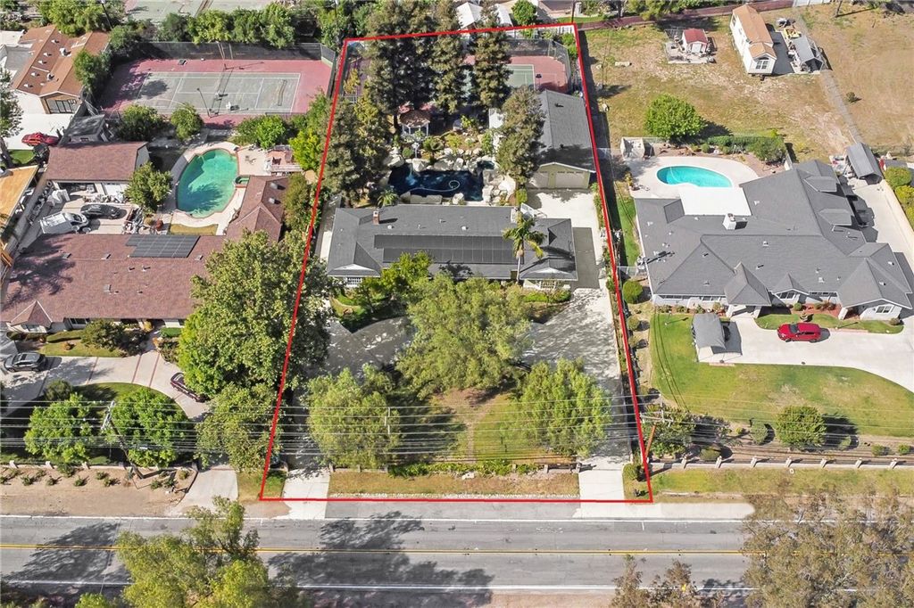 Image 58 of property listing at 20537 E Covina Hills Rd, Covina, CA 91724