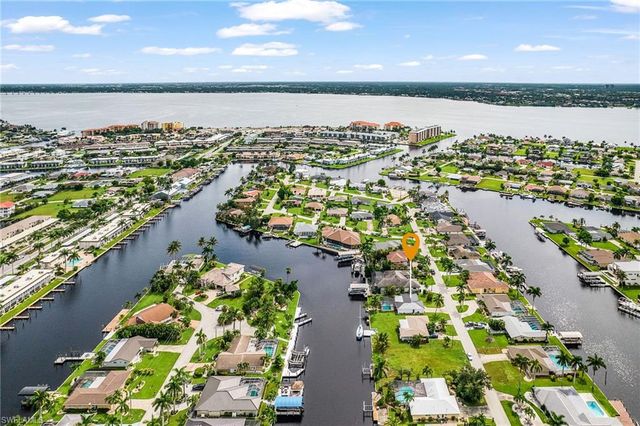 1721 SE 44th ST, Cape Coral, FL 33904