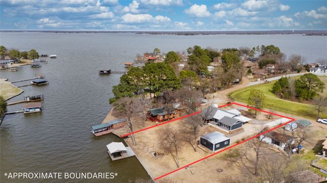 2324 Driftwood Drive, Tool, TX 75143