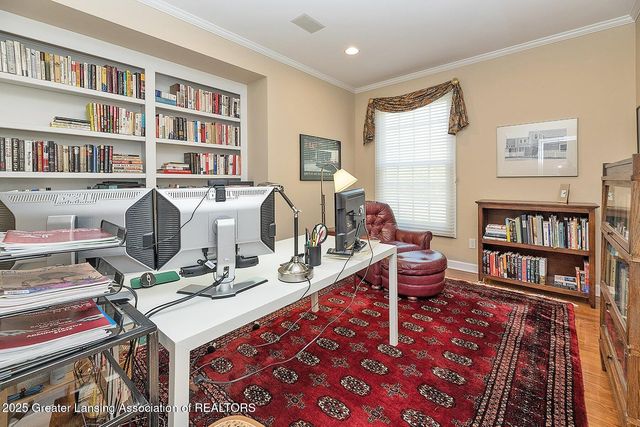 2073 Birch Bluff Drive, Okemos, MI 48864