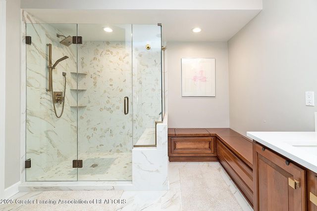 2073 Birch Bluff Drive, Okemos, MI 48864