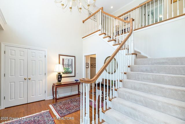 2073 Birch Bluff Drive, Okemos, MI 48864