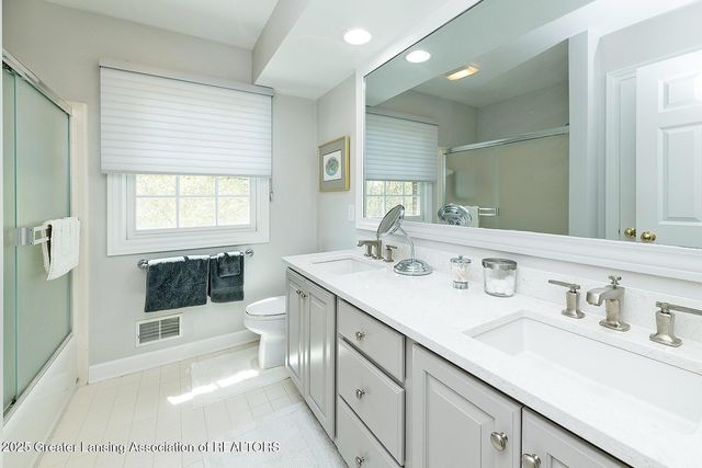 2073 Birch Bluff Drive, Okemos, MI 48864