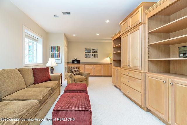 2073 Birch Bluff Drive, Okemos, MI 48864