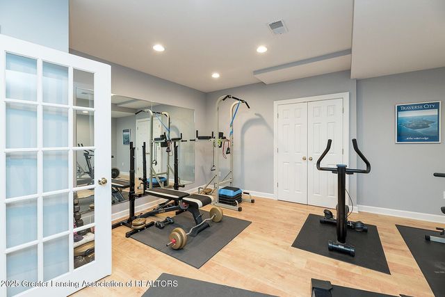 2073 Birch Bluff Drive, Okemos, MI 48864