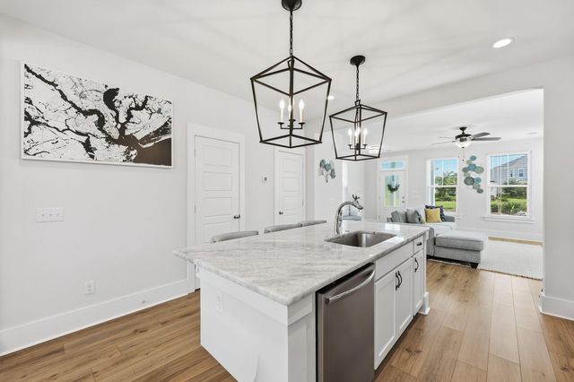 617 Trio Lane, Summerville, SC 29486