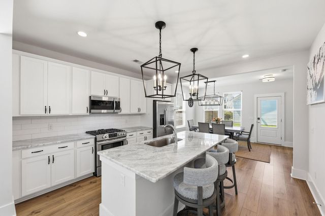 617 Trio Lane, Summerville, SC 29486